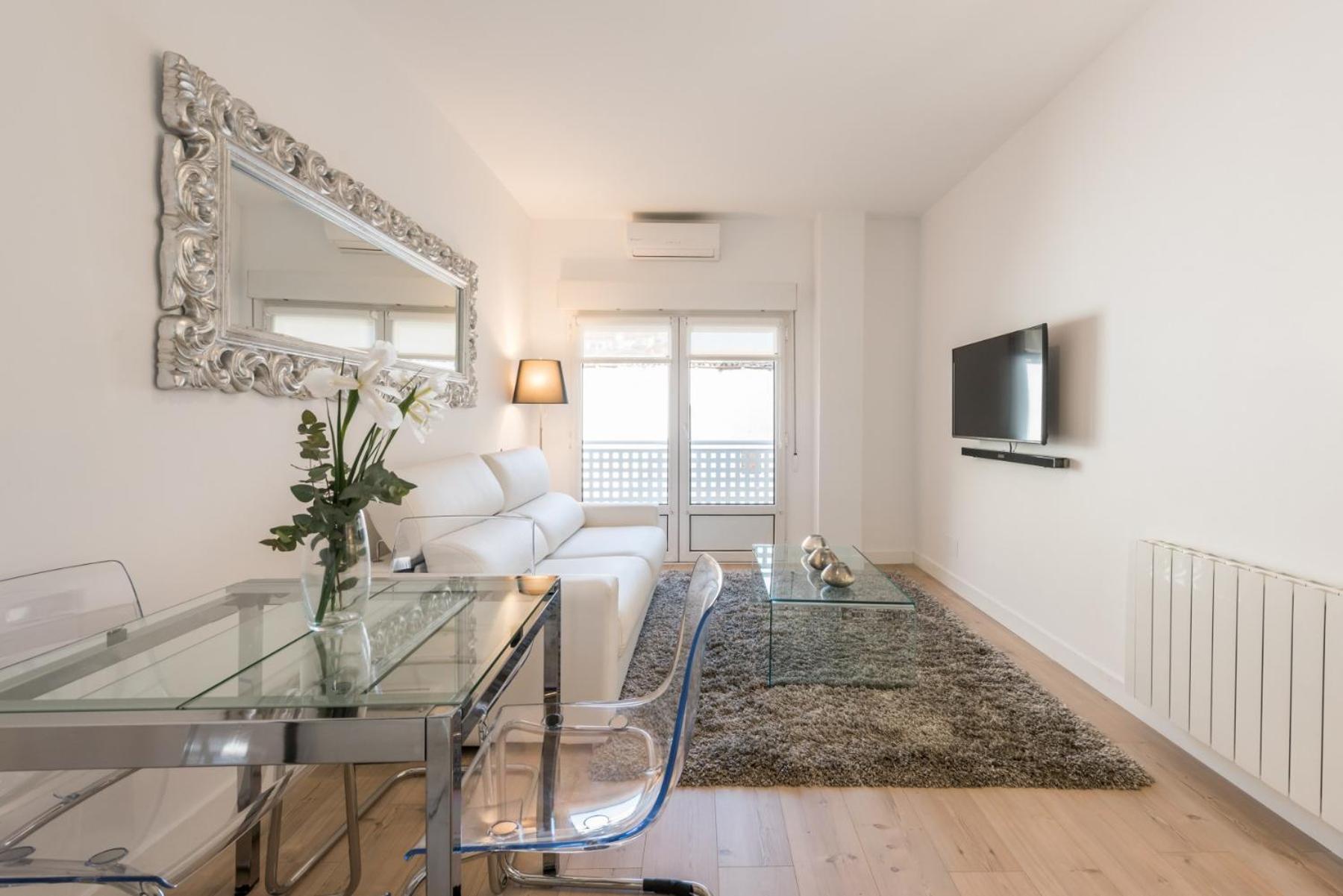 Chueca Suites Мадрид Экстерьер фото