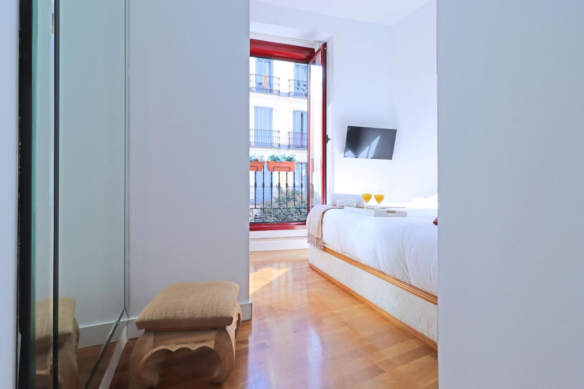 Chueca Suites Мадрид Экстерьер фото