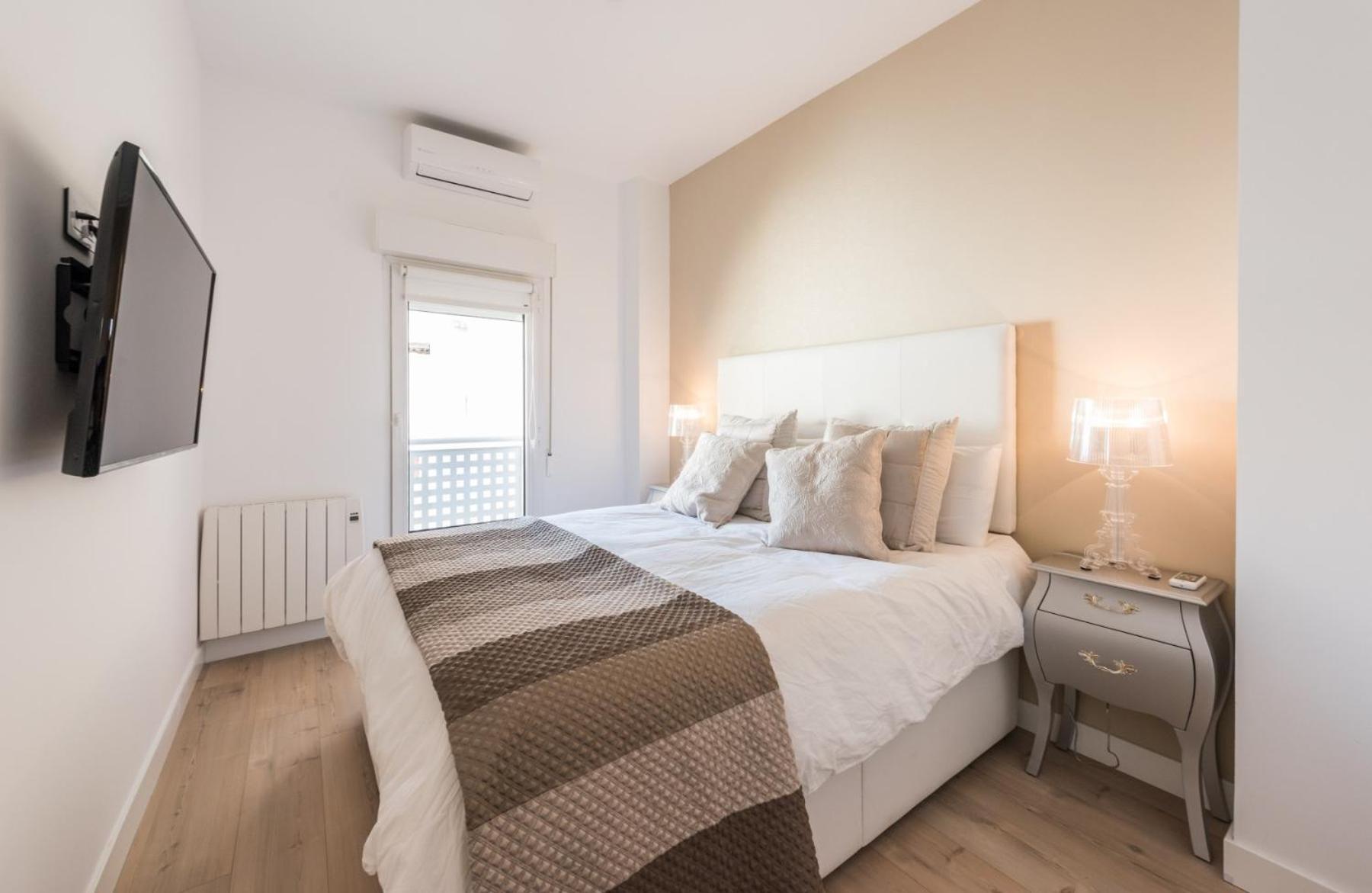 Chueca Suites Мадрид Экстерьер фото