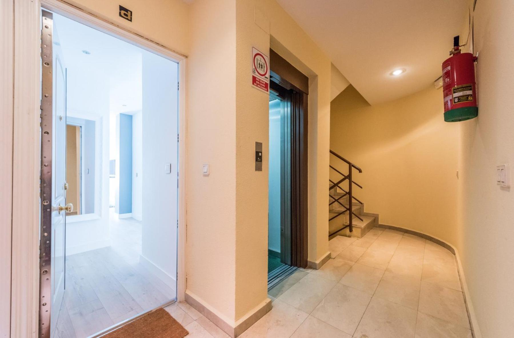 Chueca Suites Мадрид Экстерьер фото